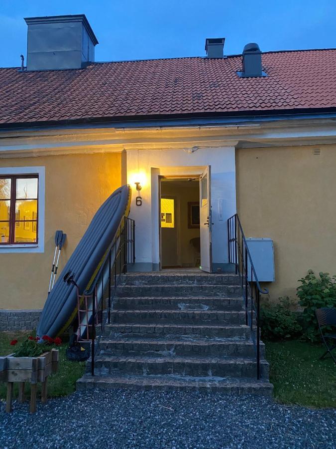 Гостевой дом Eds Bruk Basecamp Edsbruk Экстерьер фото